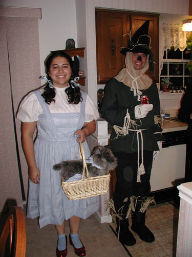 Dorothy & Scarecrow